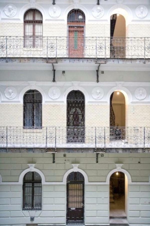 Cape Code Apartment Budapest Esterno foto